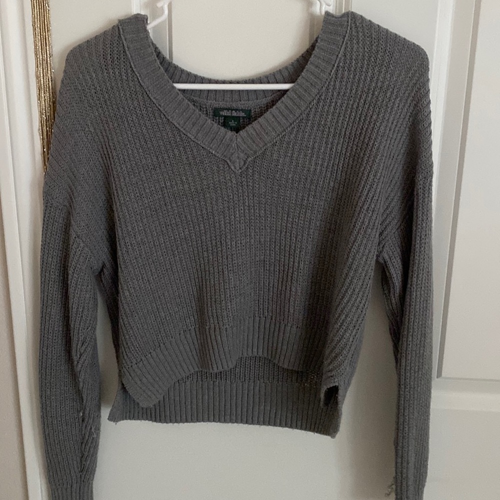 Size small grey sweater! From wild fable